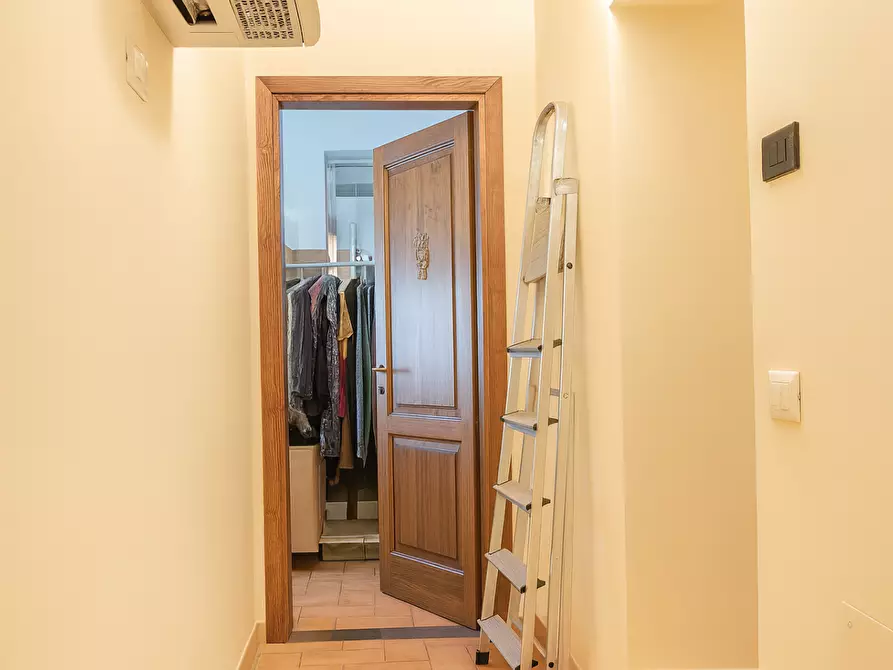 Immagine 6 di Appartamento in vendita  a Calcinaia