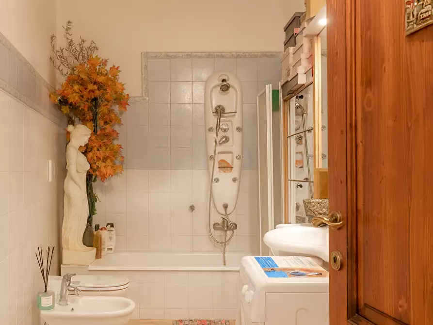 Immagine 8 di Appartamento in vendita  a Calcinaia