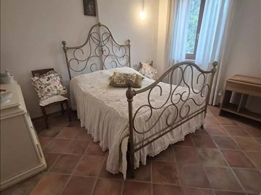 Immagine 9 di Terratetto in vendita  a Asciano