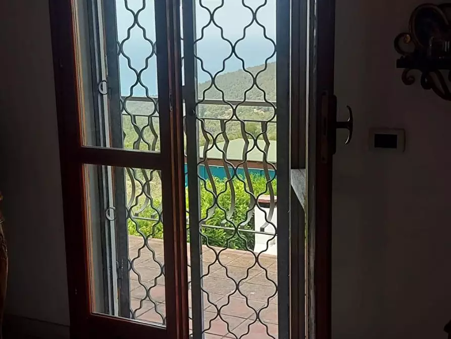 Immagine 14 di Appartamento in vendita  a Livorno