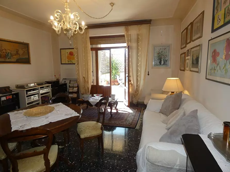 Immagine 11 di Terratetto in vendita  a Pontedera