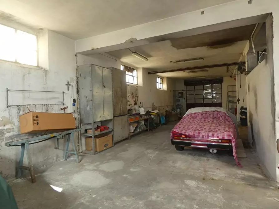 Immagine 24 di Terratetto in vendita  a Pontedera