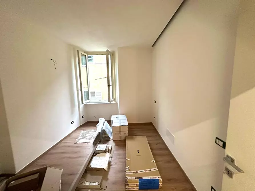 Immagine 7 di Appartamento in vendita  a Sarzana