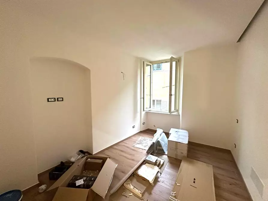 Immagine 6 di Appartamento in vendita  a Sarzana