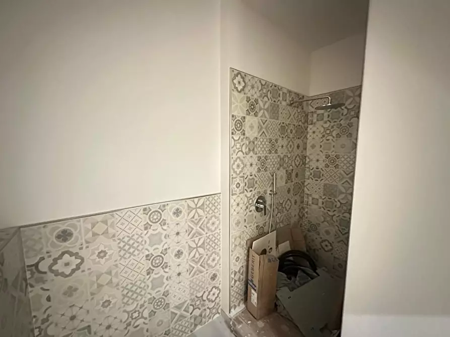 Immagine 14 di Appartamento in vendita  a Sarzana