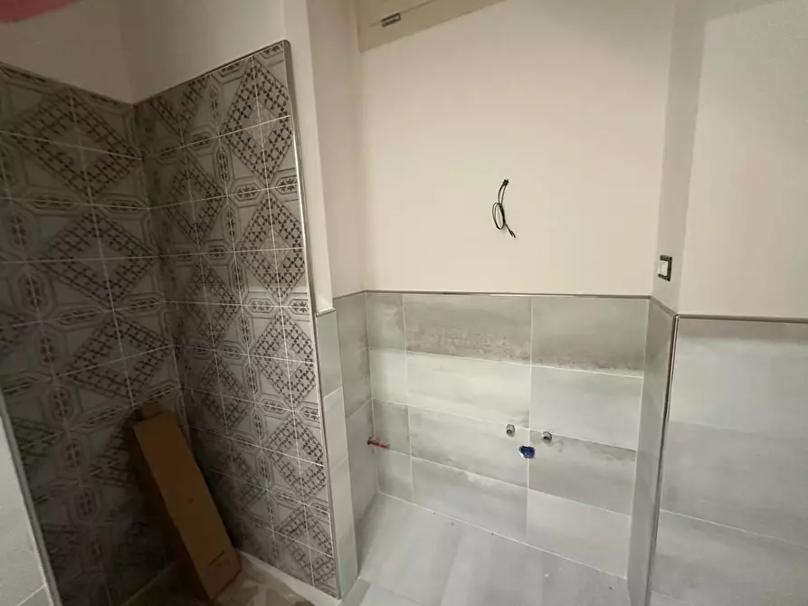 Immagine 18 di Appartamento in vendita  a Sarzana