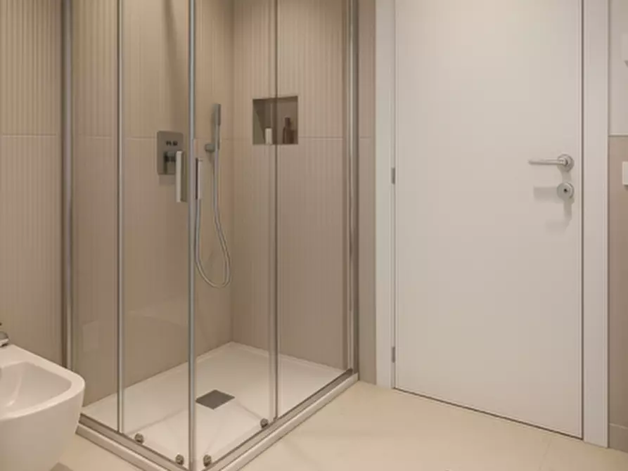 Immagine 2 di Appartamento in vendita  a Camaiore