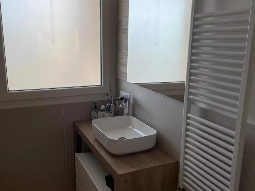 Immagine 14 di Appartamento in vendita  a Camaiore