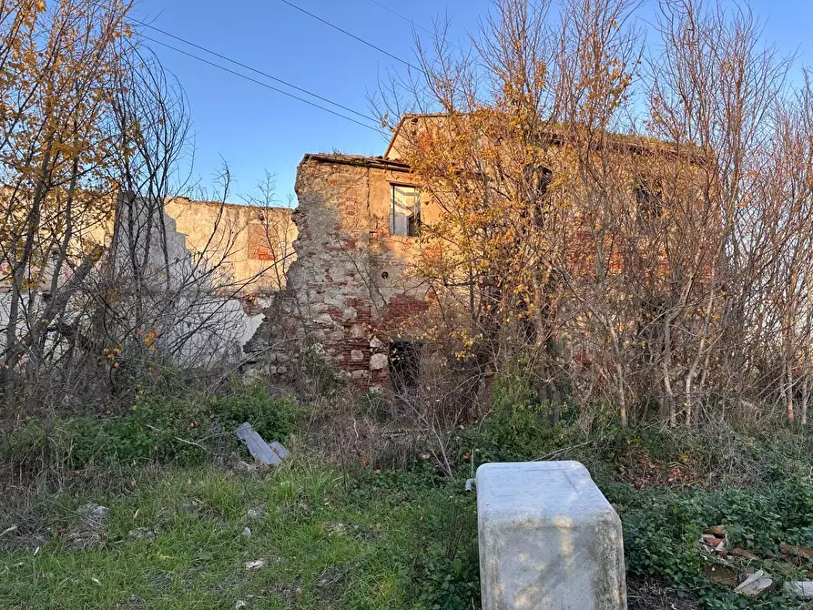 Immagine 1 di Rustico / casale in vendita  a Cascina