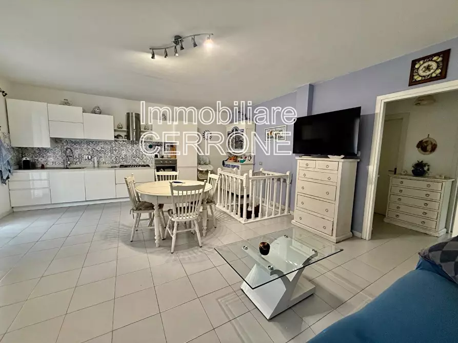 Immagine 6 di Appartamento in vendita  a Cecina