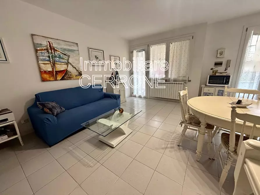 Immagine 4 di Appartamento in vendita  a Cecina