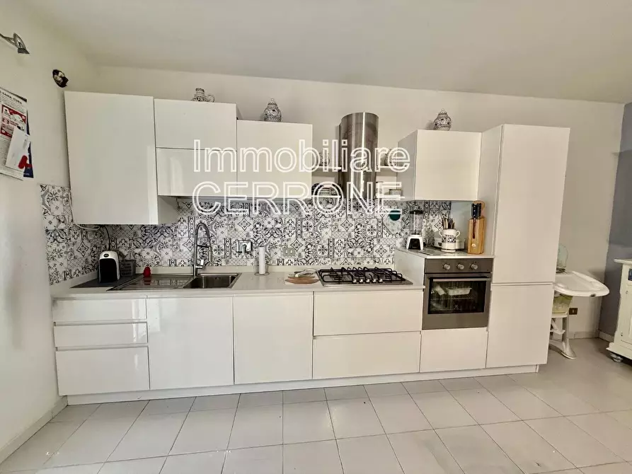 Immagine 7 di Appartamento in vendita  a Cecina