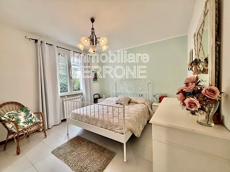 Immagine 9 di Appartamento in vendita  a Cecina