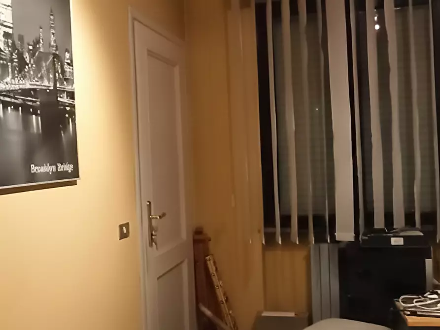 Immagine 17 di Attività artigianale in vendita  a Lucca