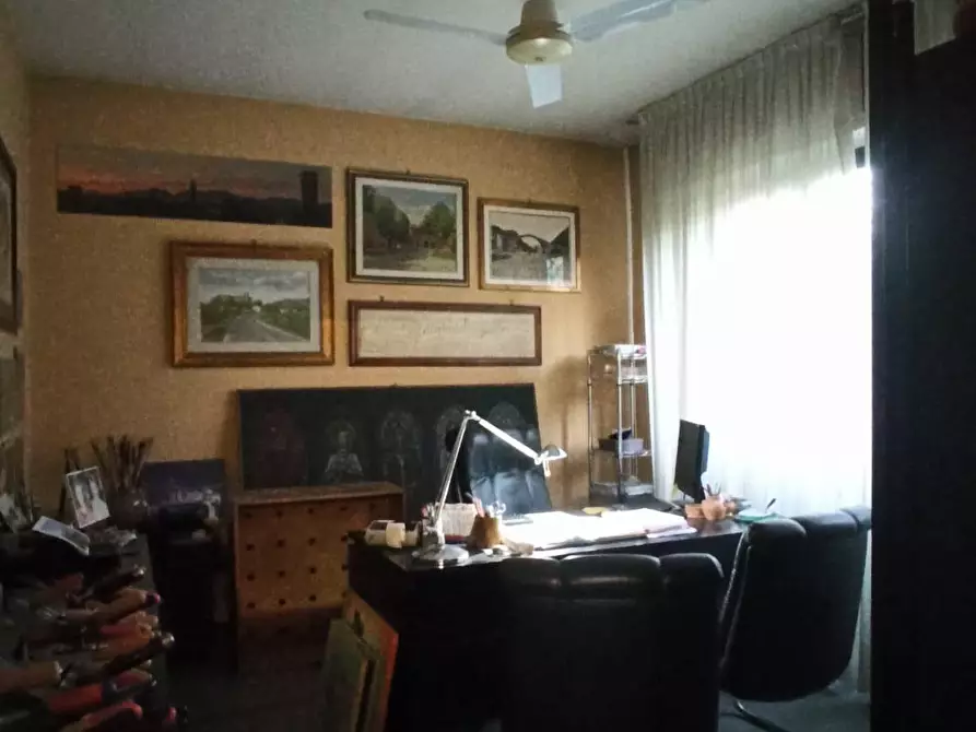 Immagine 23 di Attività artigianale in vendita  a Lucca