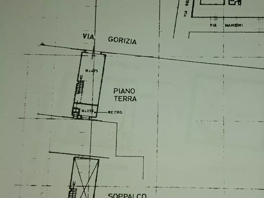 Immagine 3 di Ufficio in vendita  a Pontedera