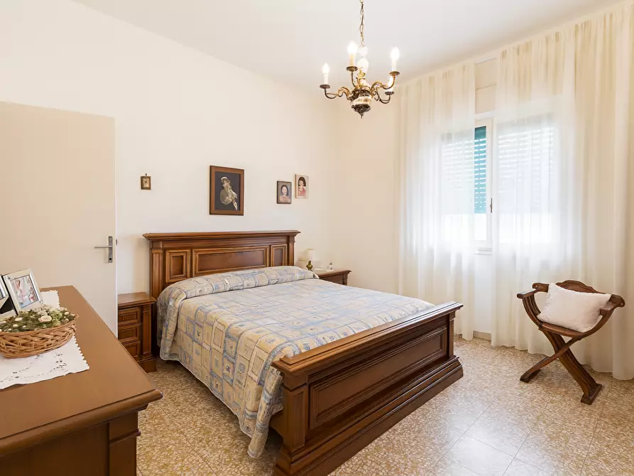 Immagine 9 di Casa semindipendente in vendita  a Bientina