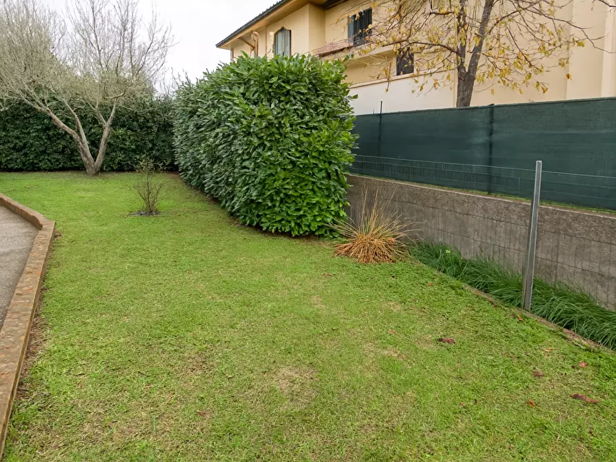 Immagine 20 di Casa semindipendente in vendita  a Bientina