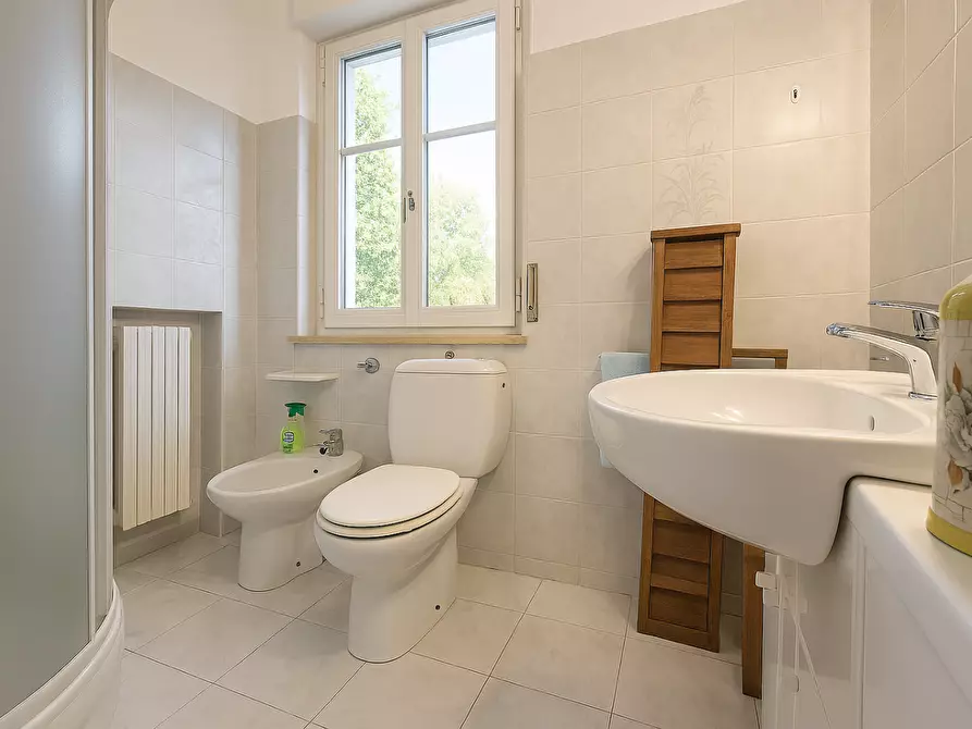 Immagine 10 di Casa semindipendente in vendita  a Bientina