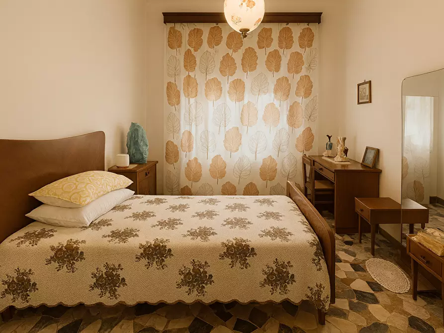 Immagine 13 di Casa semindipendente in vendita  a Bientina