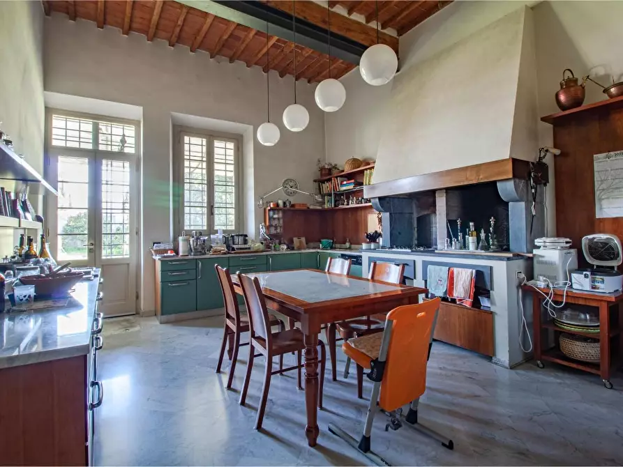 Immagine 25 di Villa in vendita  a San Giuliano Terme