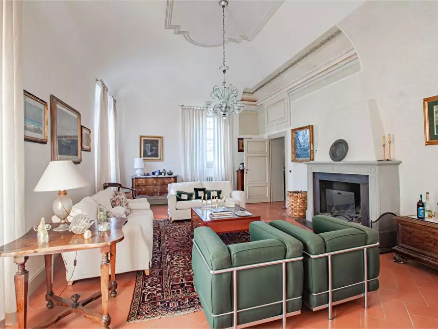 Immagine 21 di Villa in vendita  a San Giuliano Terme