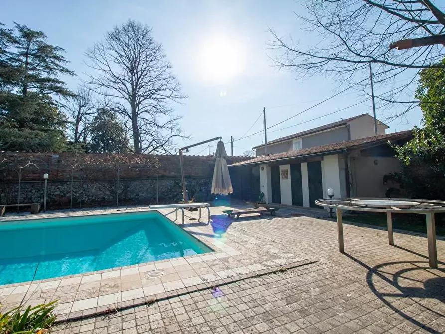 Immagine 7 di Villa in vendita  a San Giuliano Terme