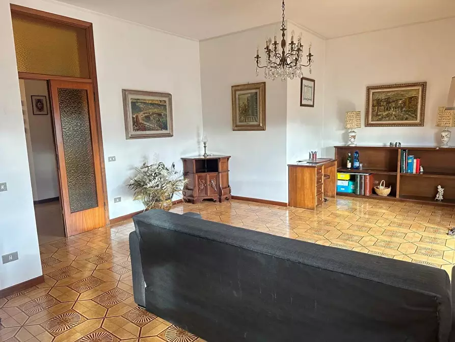 Immagine 30 di Appartamento in vendita  a Empoli