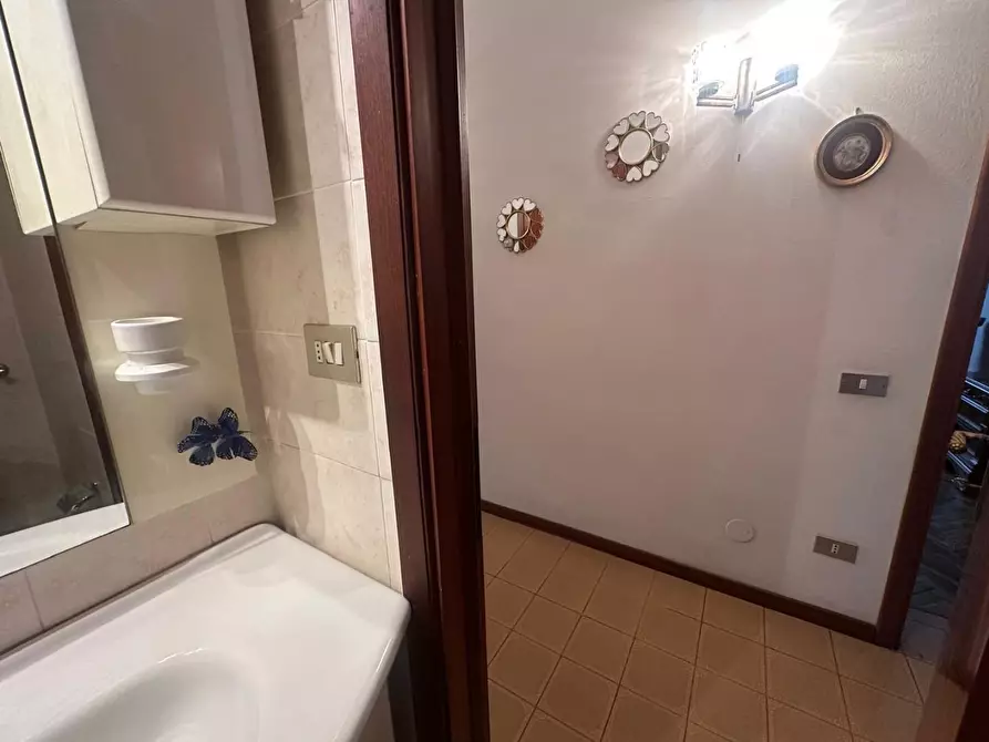 Immagine 21 di Appartamento in vendita  a Empoli