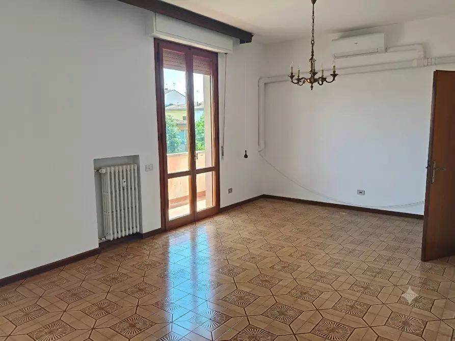 Immagine 2 di Appartamento in vendita  a Empoli