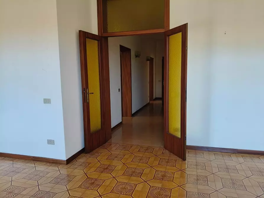 Immagine 46 di Appartamento in vendita  a Empoli