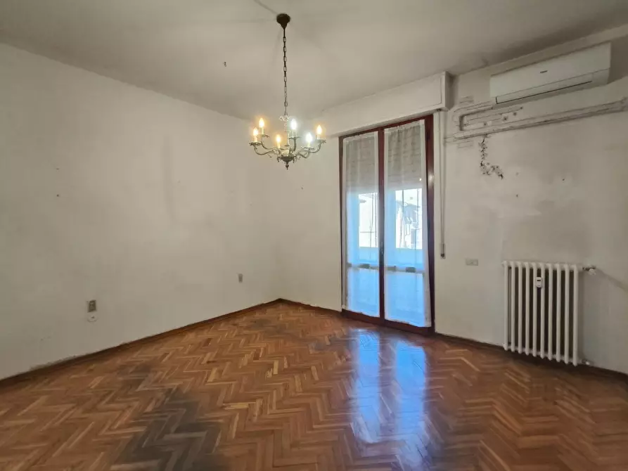 Immagine 48 di Appartamento in vendita  a Empoli