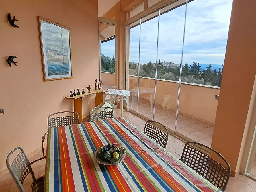 Immagine 5 di Villa in vendita  a Rosignano Marittimo