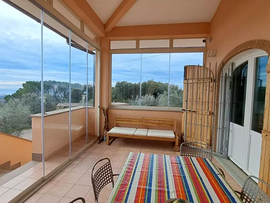 Immagine 4 di Villa in vendita  a Rosignano Marittimo