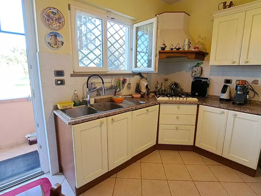 Immagine 14 di Villa in vendita  a Rosignano Marittimo