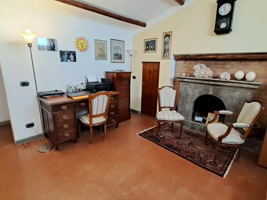 Immagine 19 di Villa in vendita  a Rosignano Marittimo