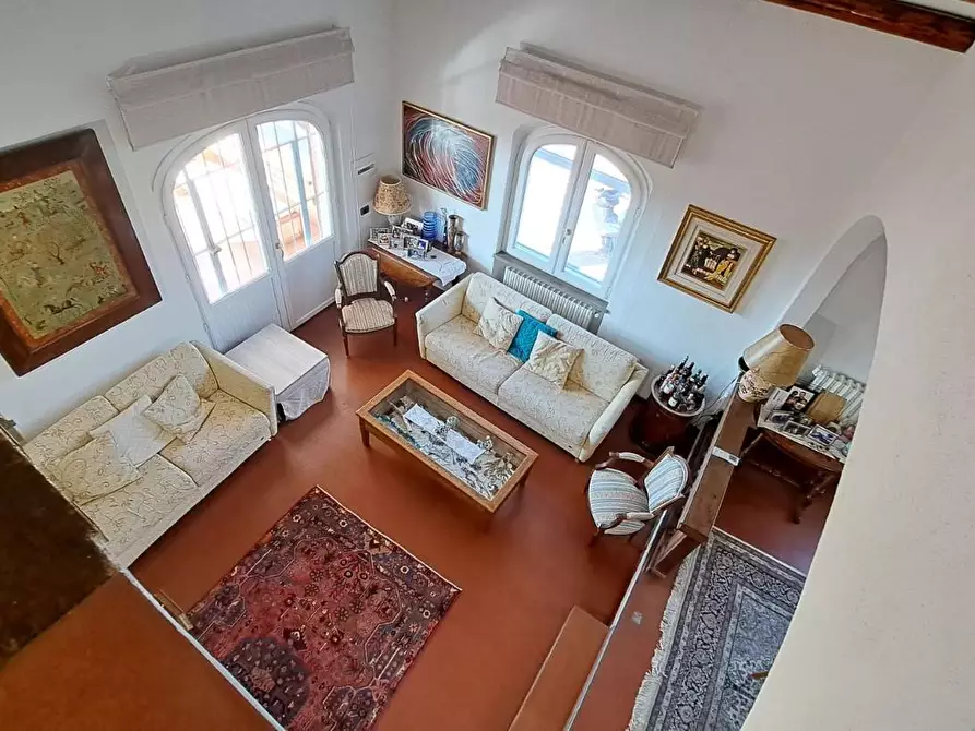 Immagine 10 di Villa in vendita  a Rosignano Marittimo