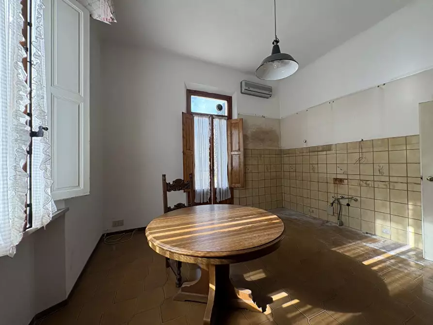 Immagine 11 di Appartamento in vendita  a Castelfiorentino