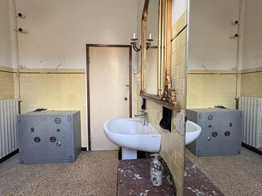 Immagine 22 di Appartamento in vendita  a Castelfiorentino