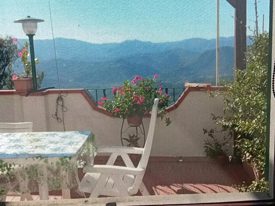 Immagine 9 di Terratetto in vendita  a Calice Al Cornoviglio