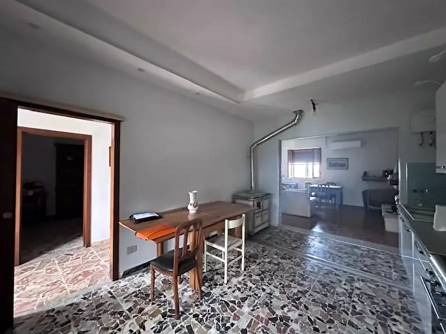 Immagine 30 di Villa in vendita  a Cascina