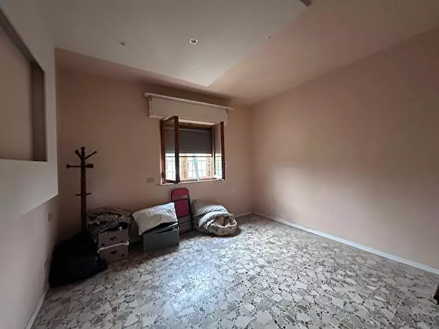 Immagine 18 di Villa in vendita  a Cascina