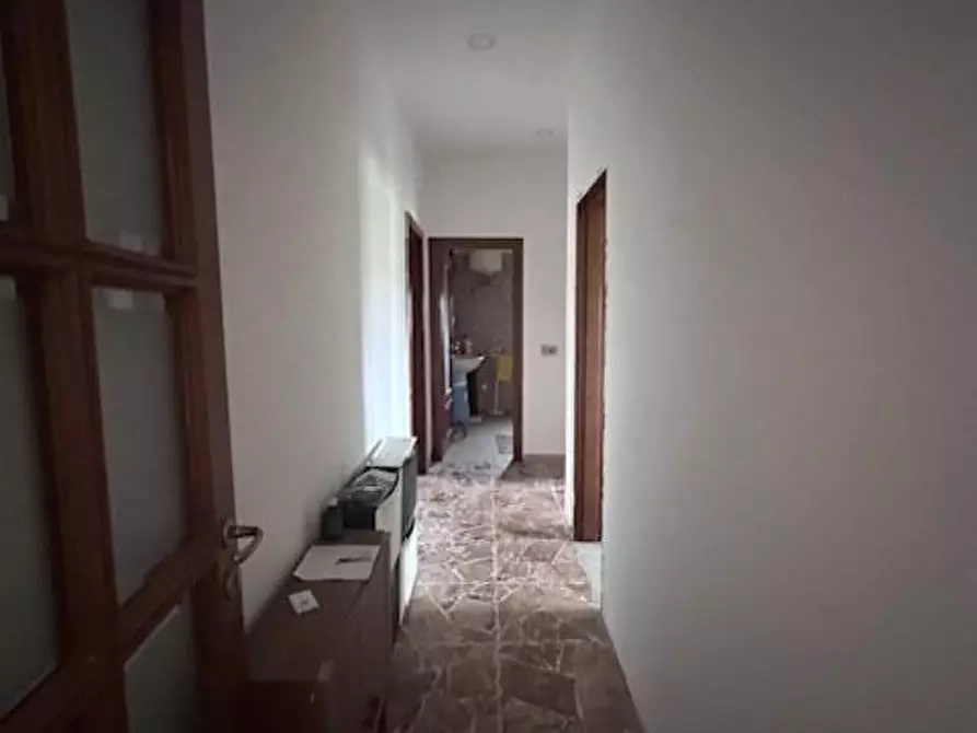 Immagine 15 di Villa in vendita  a Cascina