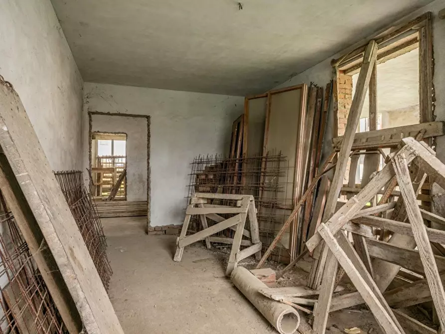 Immagine 44 di Villa in vendita  a Calcinaia