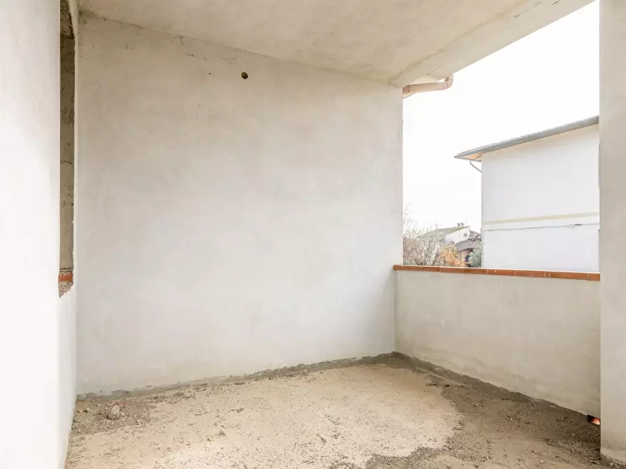 Immagine 38 di Villa in vendita  a Calcinaia