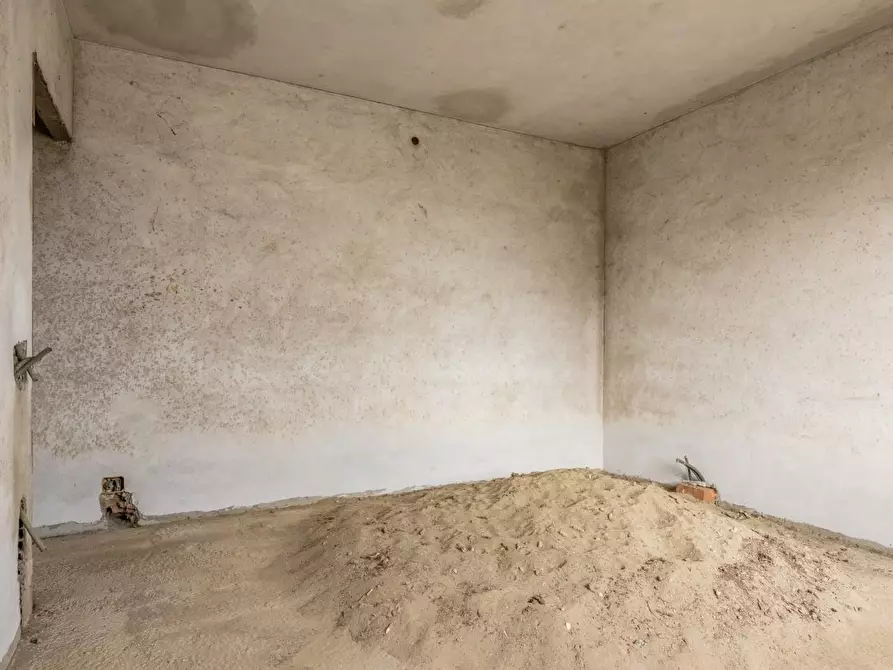 Immagine 30 di Villa in vendita  a Calcinaia