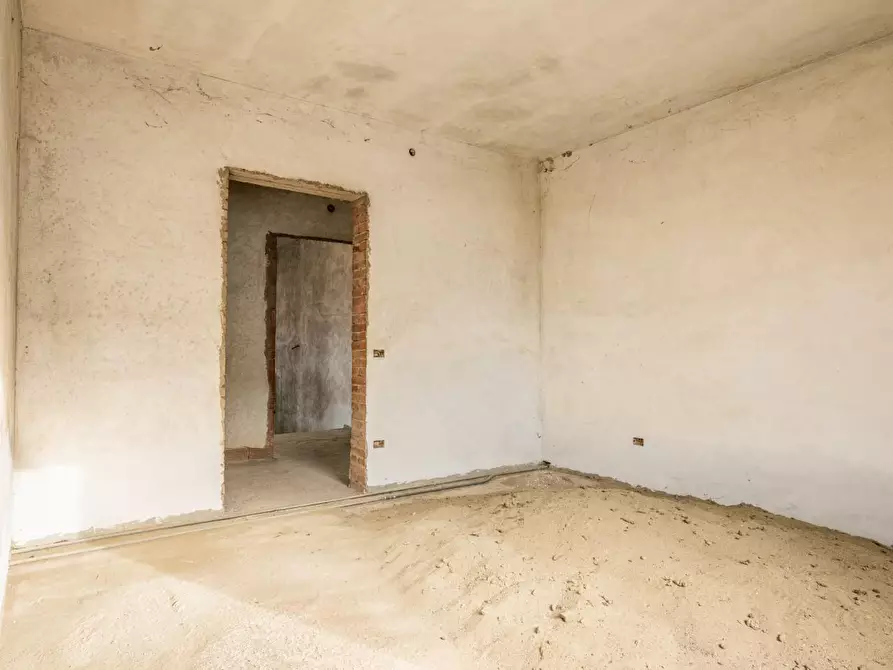 Immagine 36 di Villa in vendita  a Calcinaia