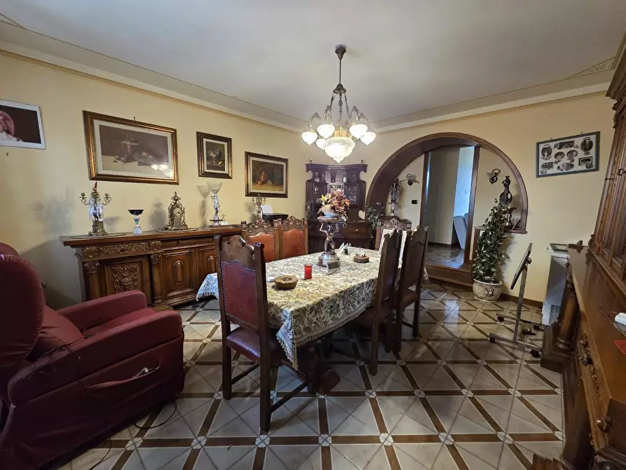 Immagine 1 di Terratetto in vendita  a Pescia