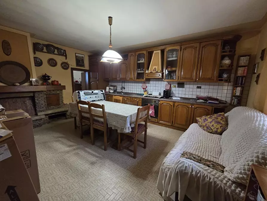 Immagine 26 di Terratetto in vendita  a Pescia