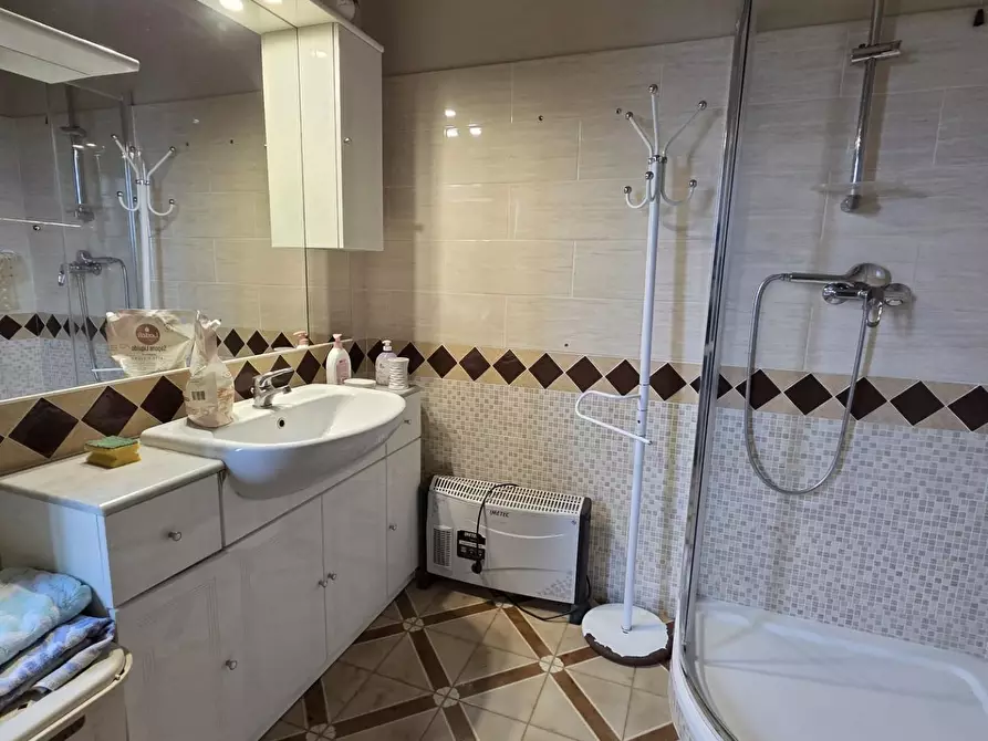 Immagine 20 di Terratetto in vendita  a Pescia